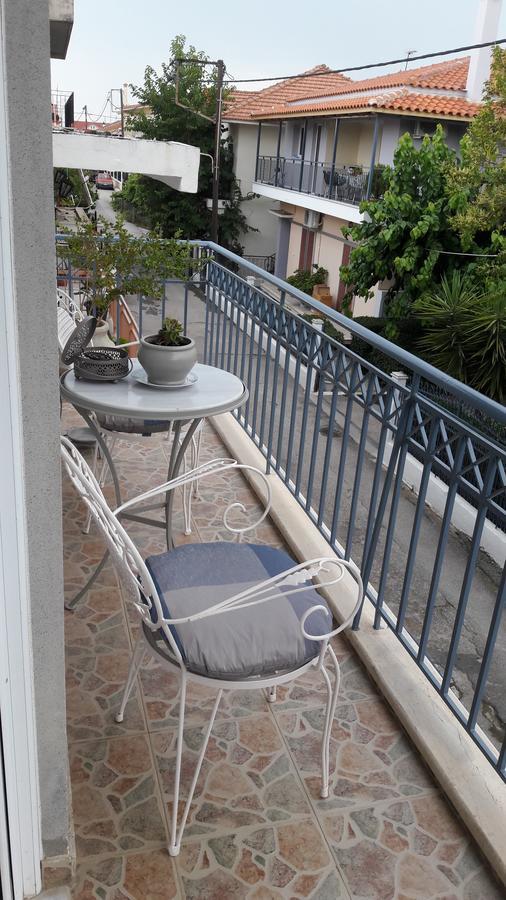 Family Apartments Mesolóngion Extérieur photo